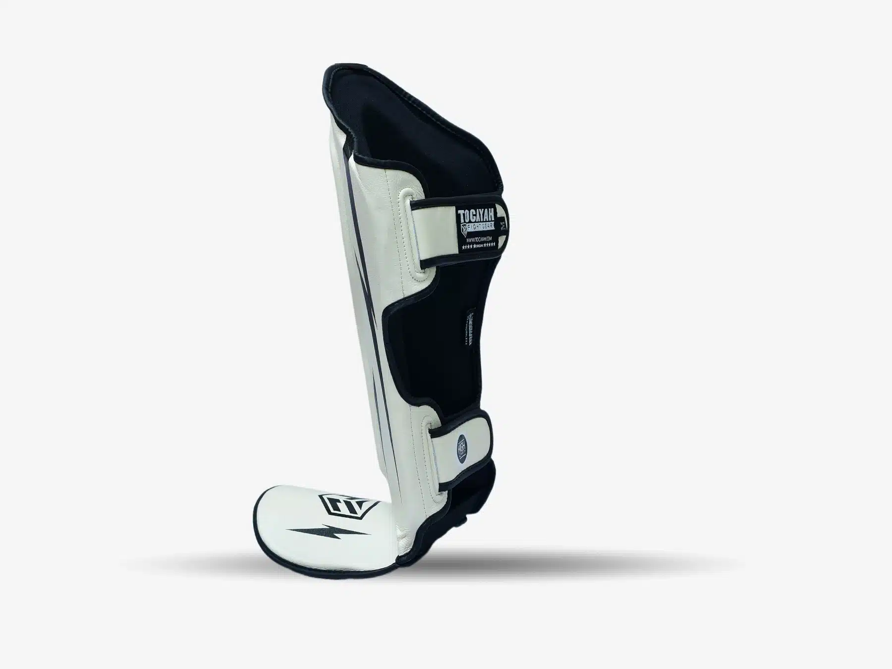 Tocayah-New-shin-guard-white-03.webp Tocayah-New-shin-guard-white-03.webp